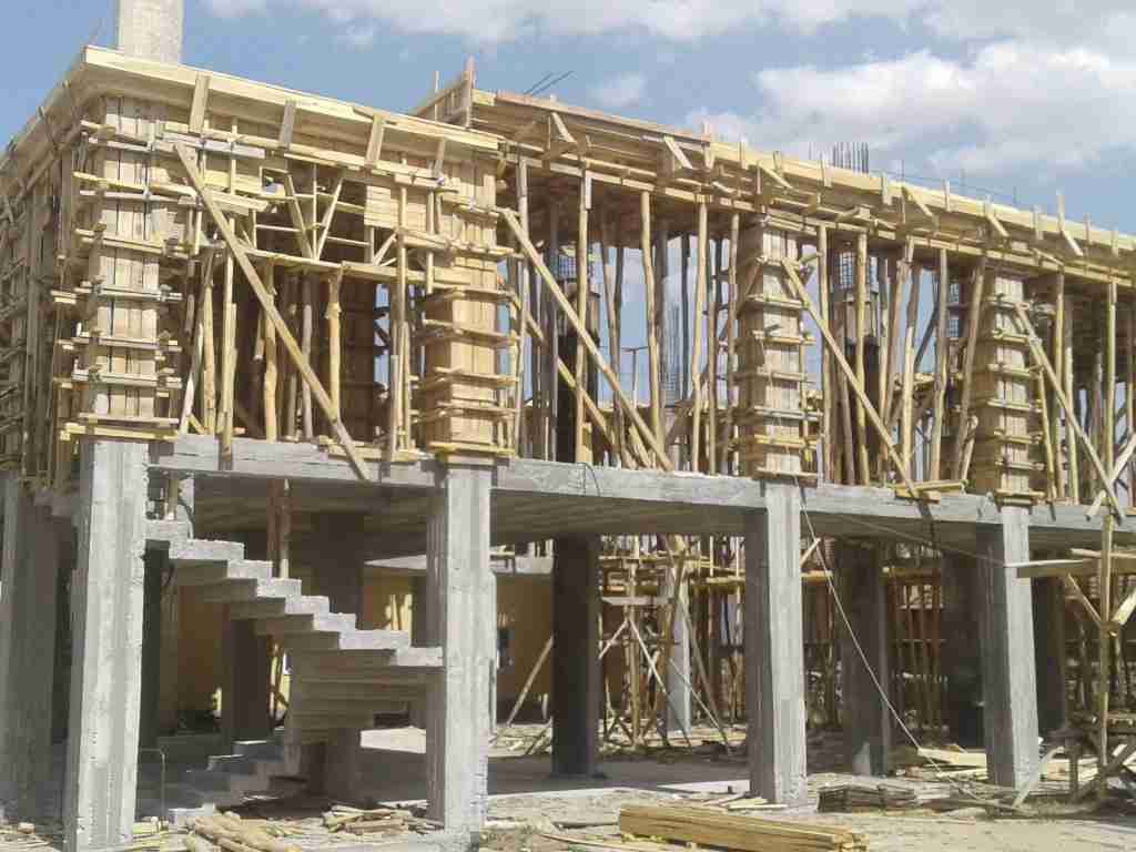 Akkışla İnşaat Kalıpçısı